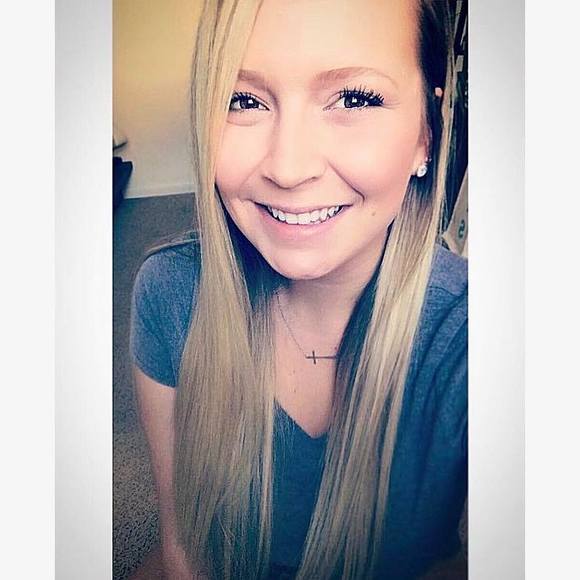 Meet the Posher Other - Meet your Posher, Staci